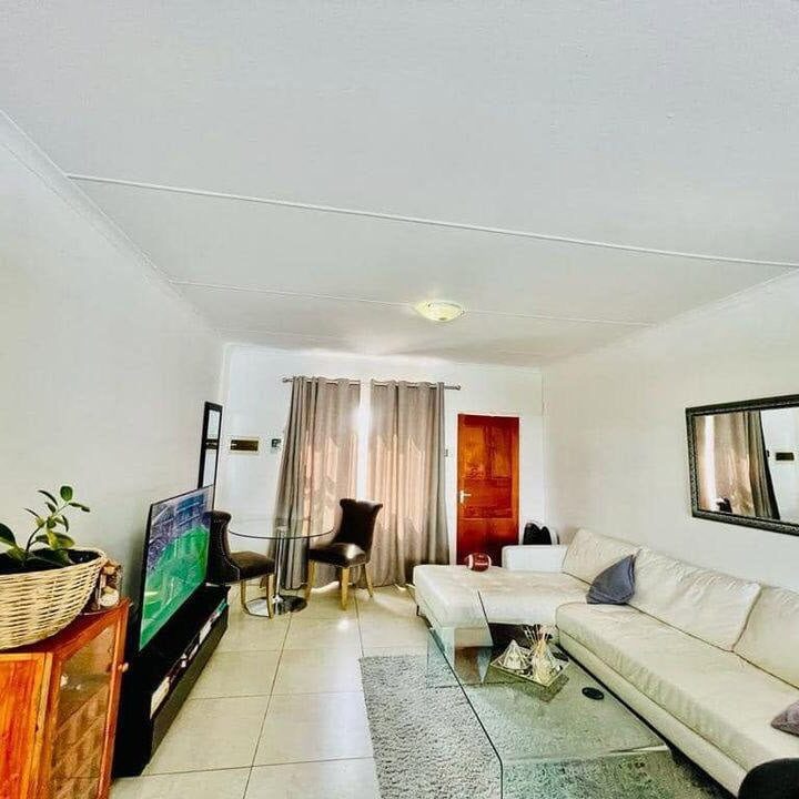 02f280_ccefbe0e2b75444388067ee8ff423243~mv2