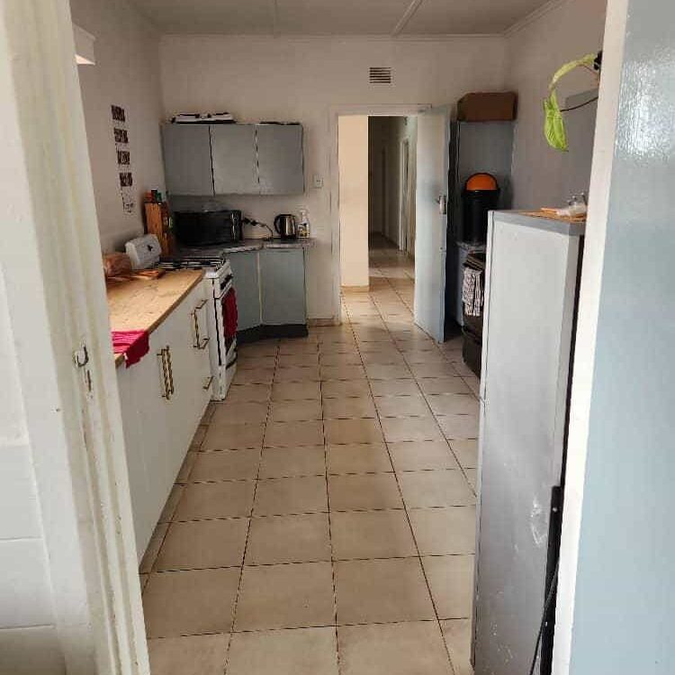 Spacious freestanding house interior Oranjemund Namibia 4 bedrooms Large erf freestanding house Industrial Road Oranjemund with garage